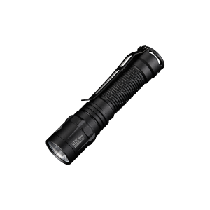 MT2C Pro — Lanternă LED NITECORE MT2C Pro, cu flux maxim de 1 800 lm și distanță de iluminare de până la 520 m.