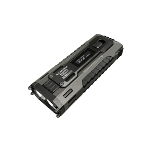 EDC37 — Lanternă LED NITECORE EDC37, cu flux maxim de 8 000 lm și distanță de iluminare de până la 420 m.